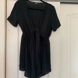 Black tie romper